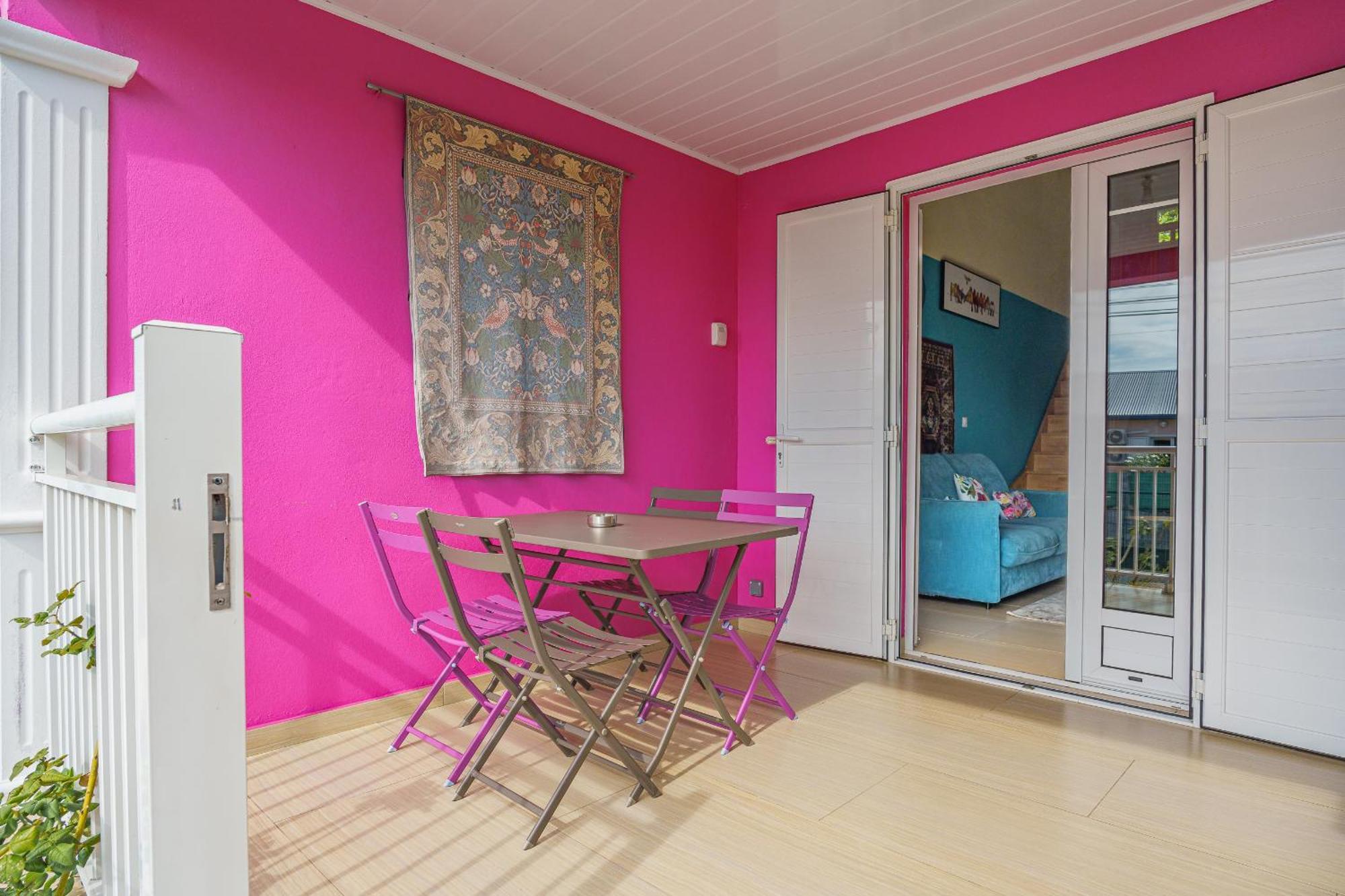 Appartement Le Tuit-Tuit **** à Sainte-Suzanne Extérieur photo